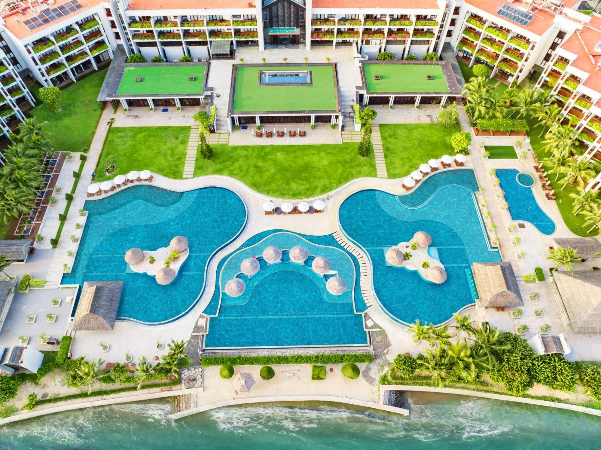 Vietsovpetro Ho Tram Beach Resort & Spa Eksteriør billede